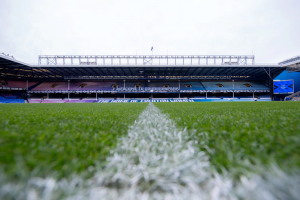 Seit der Saison 2025/26 tragen „The Toffees“ ihre Heimspiele im legendären Goodison Park aus.